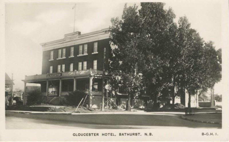 Gloucester Hotel ~ Bathurst NB New Brunswick ~ Vintage Real Photo RPPC Postcard