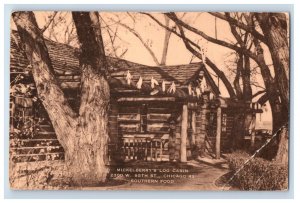 Vintage Mickelberry's Log Cabin, Chicago. Postcard F116E
