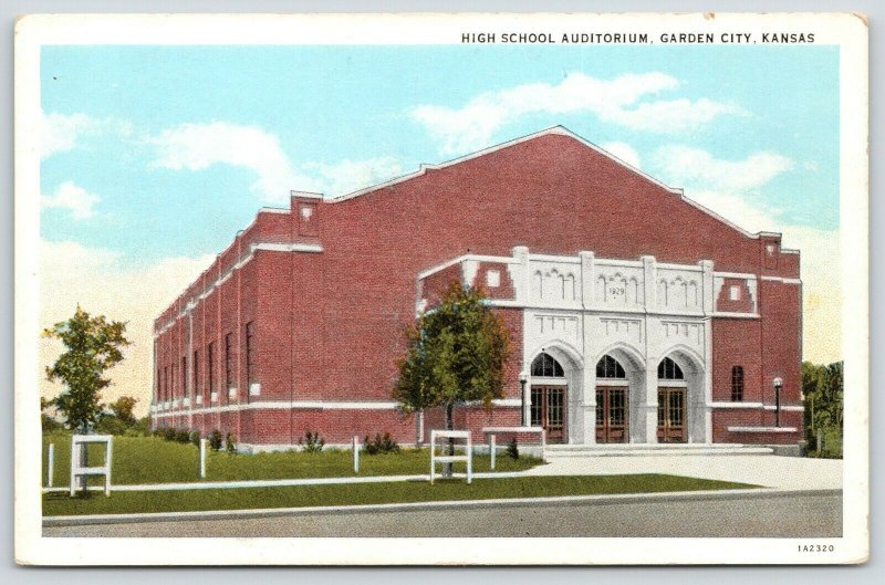 Garden City Kansas~High School Auditorium~Triple Arch Doors~1931 Postcard 