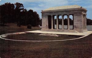 Providence Rhode Island~The Bendedict Memorial~1910 Postcard