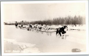 RPPC Alaska Dog Team Dogsled Vintage Postcard X04