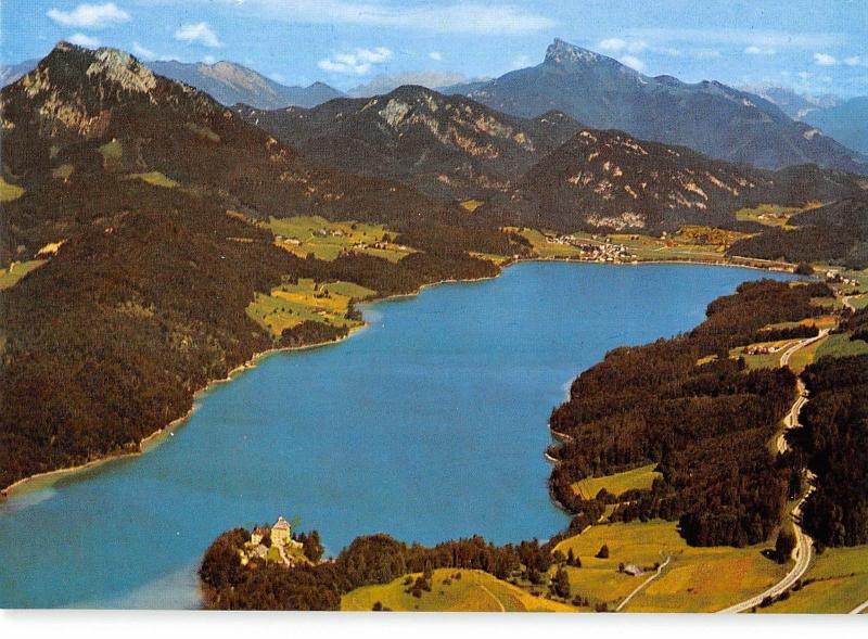 GG9247 fuschlsee im salzkammergut schloss fuschl am see   austria