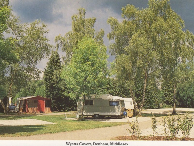 Wyatts Covert Caravan Club Camp Site Denham Middlesex Postcard