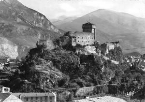 BR26995 Lourdes e chateau fort et le pic du Jer France