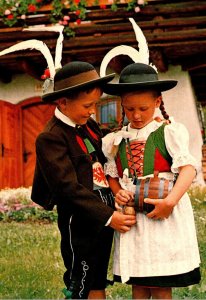 Austria Tiroler Kindertrachtenpaerchen Aus Imst Local Kids In Costume