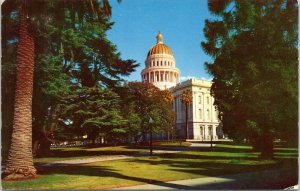 postcard State Capitol Building, Sacramento, California