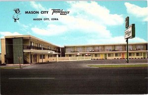 Postcard LODGE SCENE Mason City Iowa IA AI9880