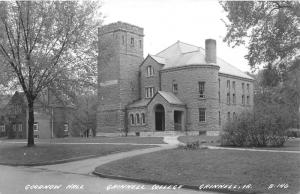 Grinnell Iowa~College~Goodnow Hall~Science Class-Don Noyce Prof~1944 RPPC