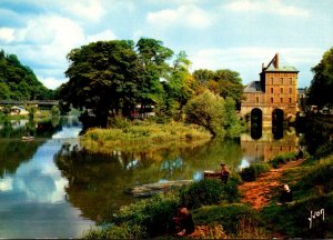 France Charleville La Meuse et I'lle du Vieux Moulin