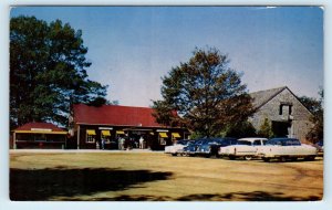 FREEPORT, ME ~ Roadside DESERT OF MAINE ~ GIFT SHOP c1950s Cars Postcard