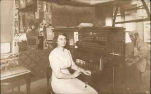 Telephone Operator Woman GREAT ADVERTISING SIGNS & WALL D�COR RPPC