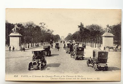 Vintage Cars, Champs-Elyees, Paris France