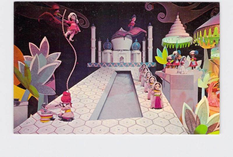 VINTAGE POSTCARD DISNEYLAND FANTASYLAND INDIA IT'S A SMALL WORLD INDIA