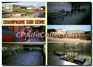 Postcard Modern Champagne (Seine et Marne) Various aspects of the gym Leo Lag...