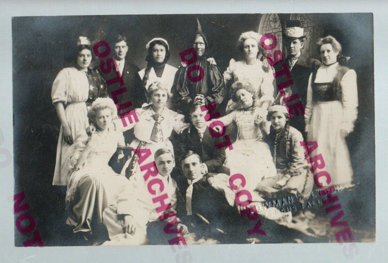 Fergus Falls MINNESOTA RPPC c1912 HALLOWEEN PARTY Costumes DEVIL? Lady Liberty 