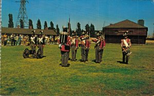 Canada Toronto Ontario The Ceremonial Guard Old Fort York Vintage Postcard 07.58