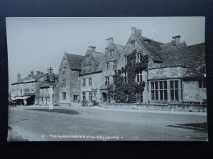 Worcestershire BROADWAY The Lygon Arms Hotel - Old RP Postcard by Packer