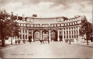 Postcard UK ENG London Admiralty Arch