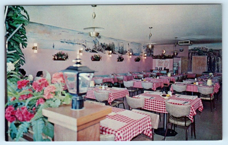PHOENIX, Arizona AZ ~ Roadside ROMA ITALIAN RESTAURANT Interior c1960s Postcard