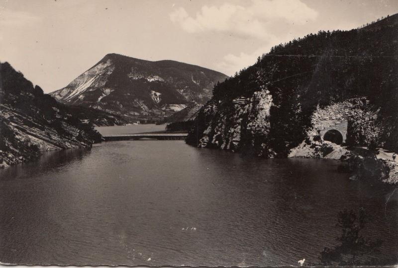 BF27773 le lac du barrage de castillon pres de saint    france  front/back image