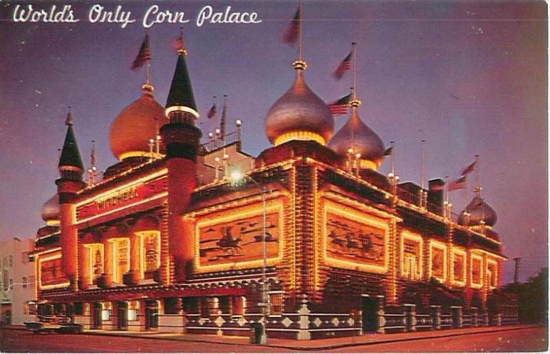 Mitchell, South Dakota World's Only Corn Palace Night View Vintage Postcard
