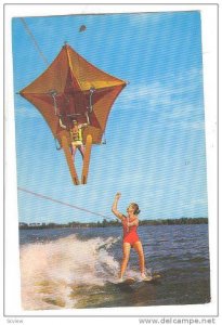 Human Kite at Florida´s Cypress Gardens,  Florida, 40-60s