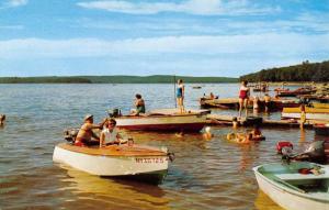 Tafton Pennsylvania Peps Inn And Village Motor Boats Vintage Postcard K72158