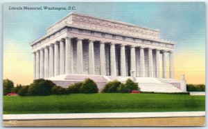 Postcard - Lincoln Memorial - Washington, District of Columbia