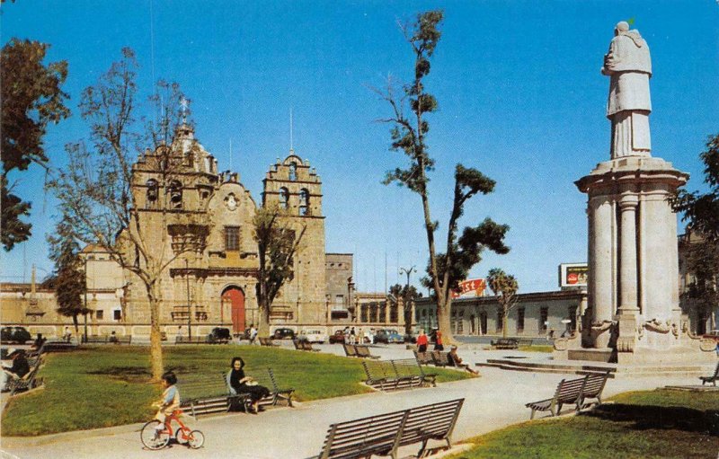 Santuario De Guadalupe Guadalajara, Jalisco, Mexico c1950s Vintage Postcard