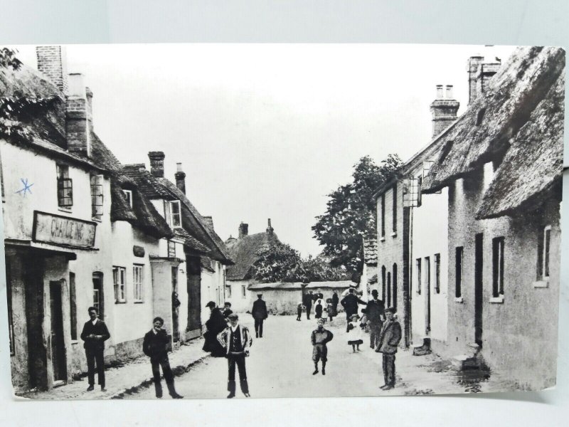 Haddenham High Street Buckinghamshire Circa 1910 Repro Postcard Posted 1979