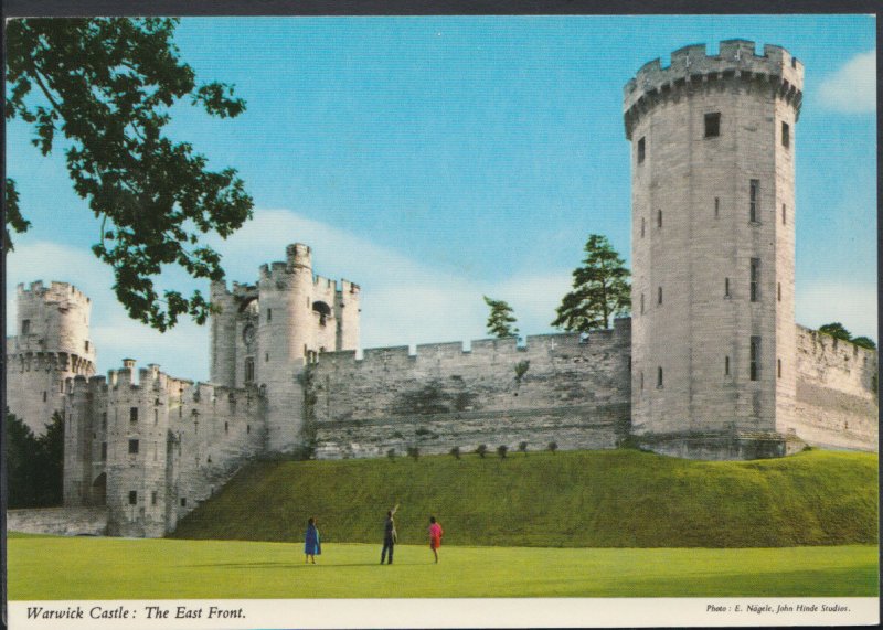 Warwickshire Postcard - Warwick Castle: The East Front    RR2900