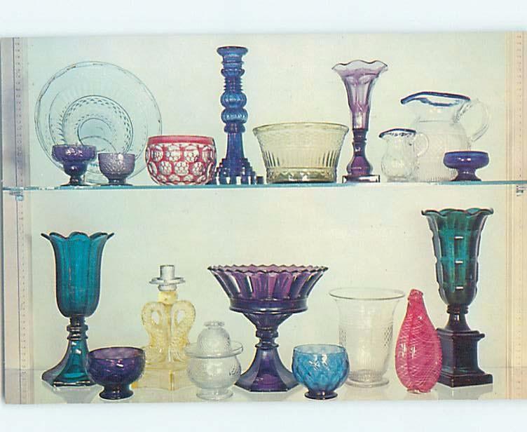 Unused Pre-1980 POSTCARD OF ANTIQUE GLASS AT MUSEUM Bennington Vermont VT ho9410