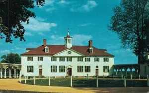 USA West Front of Mount Vernon Vintage Postcard 08.15