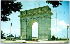 Postcard - Victory Arch - Newport News, Virginia