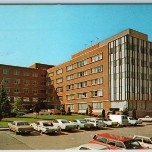 c1950s Davenport, IA St. Luke's Hospital Quint Cities Photo Chrome Postcard A201