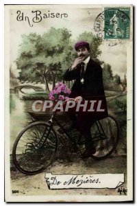 Postcard Old Man A Kiss Mezieres Velo Cycle