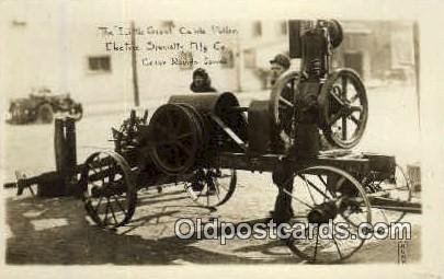 Electric Specialty, MFG CO. Ceder Rapid, Iowa, USA Real Photo People Working ...