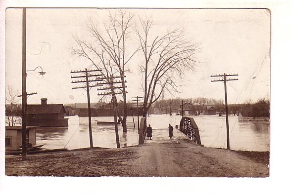 Real Photo, Dayton Ohio Flood as seen at Grand Rapids, Michigan,