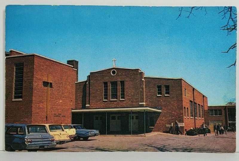 Dover Delaware Holy Cross Church and School Bradford St Postcard N11