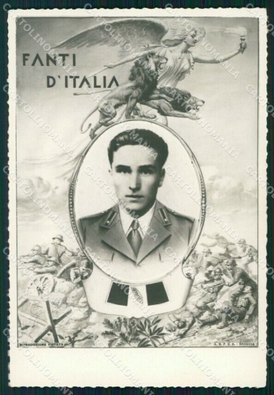 Militari WW2 WWII Soldato Uniforme Fanti d'Italia Foto cartolina XF7124