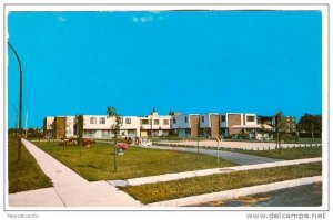 Villa des Frenes, St. Hyacinthe, Quebec, Canada, 40-60s