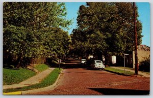 New Lexington Ohio~Street Scene On Residential Eastern Avenue~Vintage Postcard