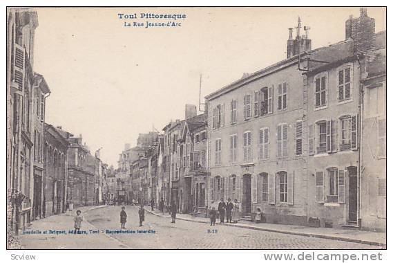 TOUL , France, 00-10s ; La Rue Jeanne d'Arc