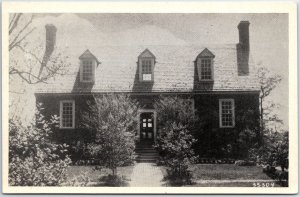 VINTAGE POSTCARD FRONT VIEW OF THE WARREN HOUSE GIVEN TO JOHN ROLFE POCOHONTAS