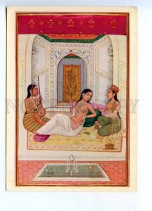 201855 INDIA Nude princess at her toilette musician postcard