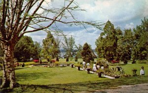 Johor Bahru Malaysia Johore Bahru Garden Scenic View Vintage Postcard AA68404