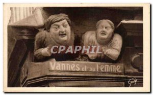 Old Postcard Vannes and his wife