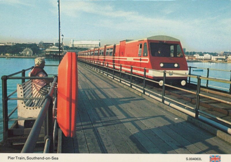 Transport Postcard - The Southend-On-Sea Pier Train, Essex RR9632