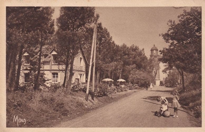 Varengeville Sur Mers Childs Hat Blowing Antique French Postcard