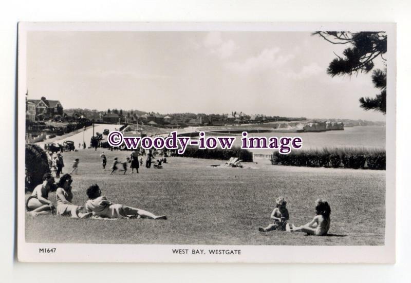 tq2049 - Kent - Sitting on the Grass by West Bay Beach, at Westgate - Postcard